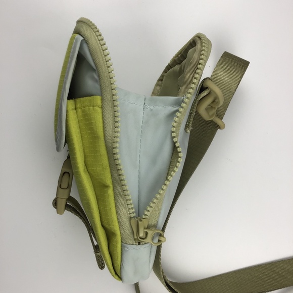 Lululemon Crossbody Bag - Picture 8 of 16
